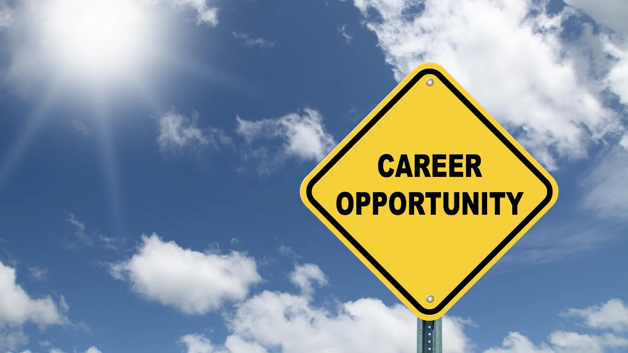 career opportunity sigh