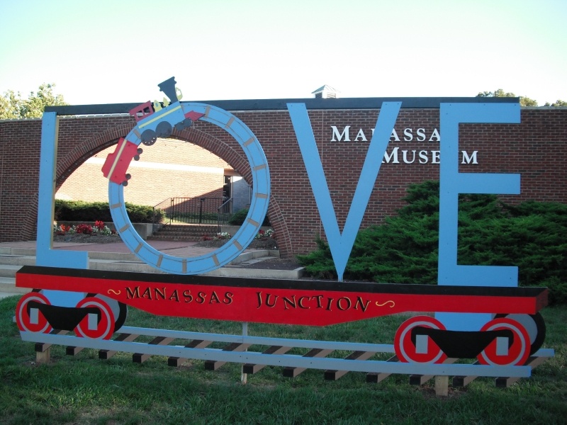 Love sign at Manassas Junction