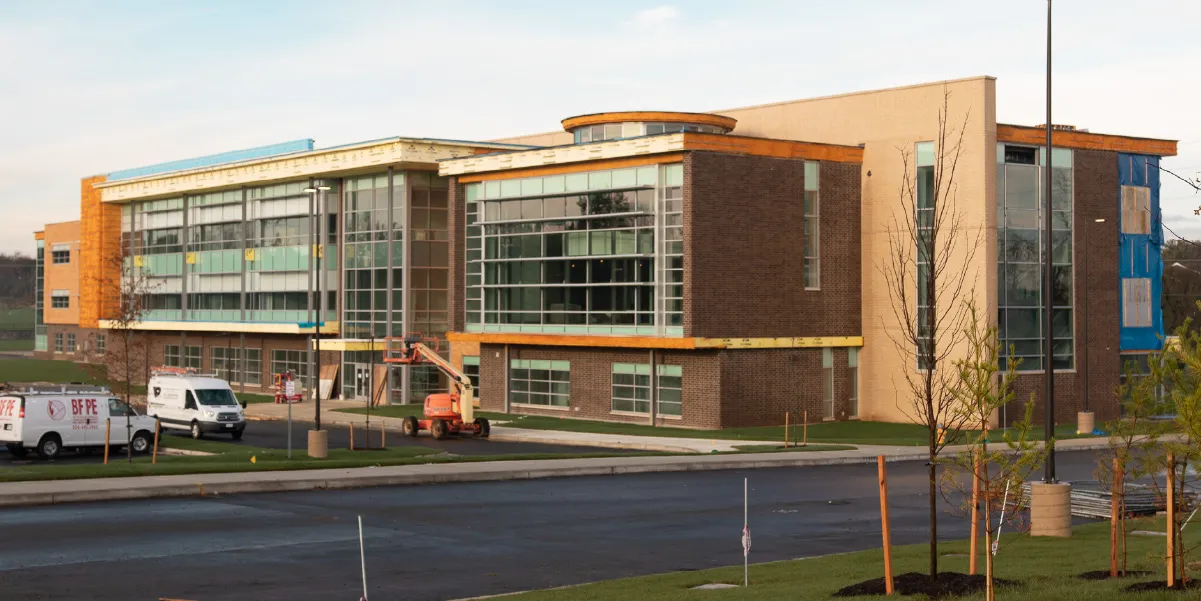 Exterior photo of "Rosemount Lewis" Elementary School