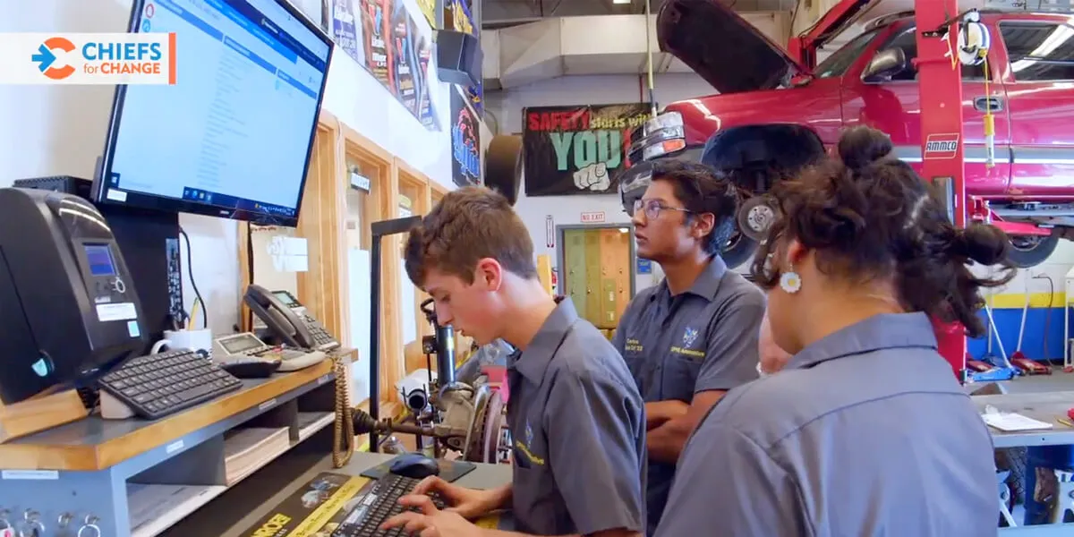 Students in auto technology program
